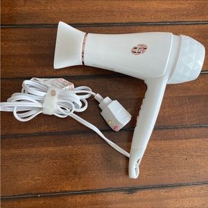 T3 hair dryer